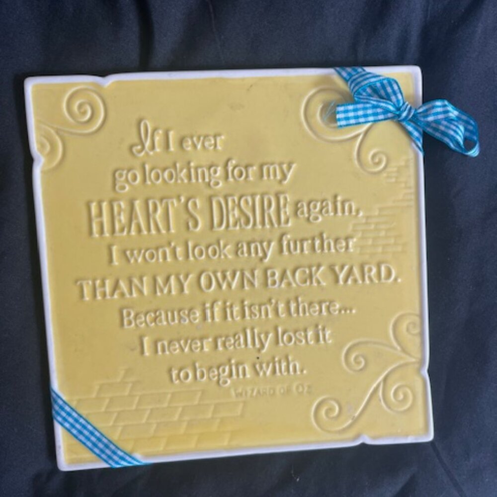 Wizard Of Oz  yellow "Heart's Desire" HALLMARK Ceramic Plaque w. Blue ribbon NEW